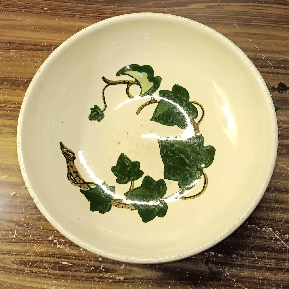 Vintage Poppy Trail California Ivy by Metlox pottery bowl